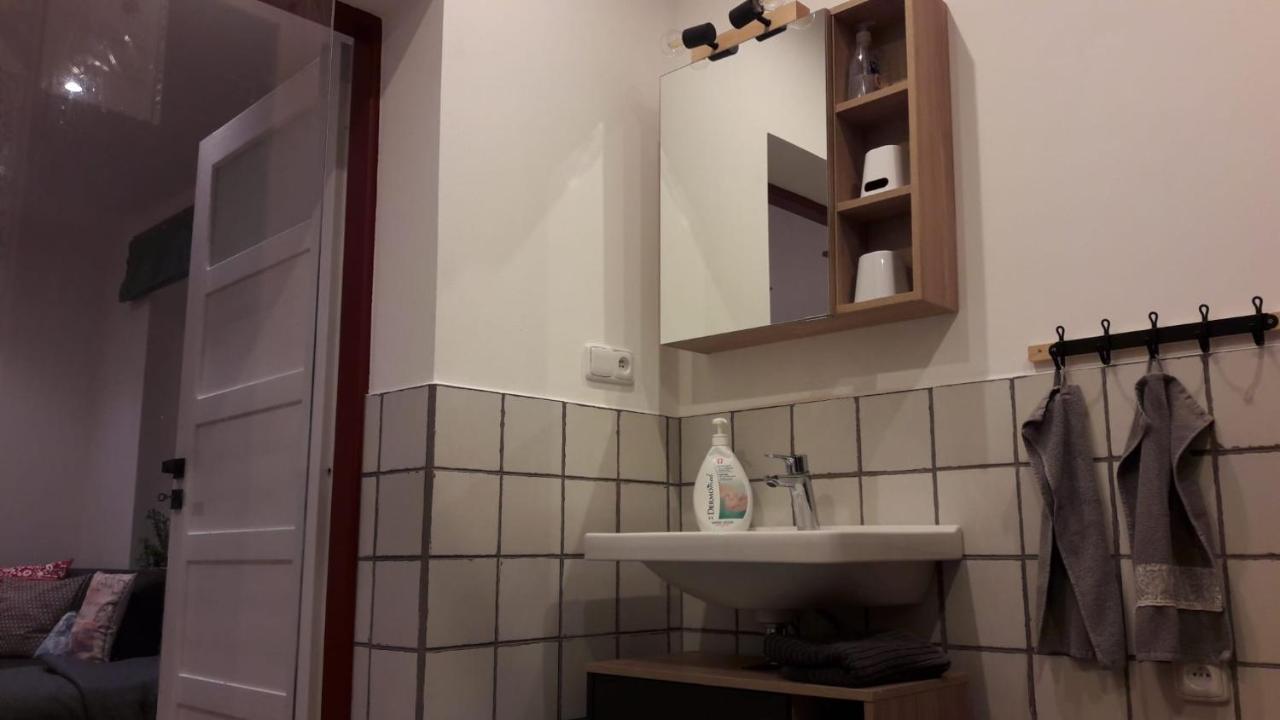 Chaloupka Pod Kanci Stezkou Nova Ves nad Nisou Exterior photo